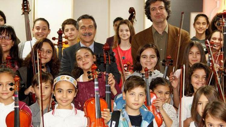 İki Elin Sesi Var Çocuk Senfoni Orkestrası, Belçika’da konser verecek