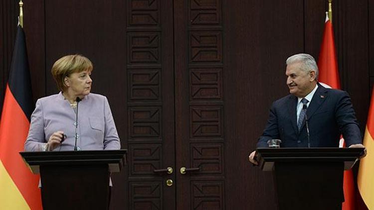 Başbakan Yıldırım ve Almanya Başbakanı Merkelden önemli açıklamalar