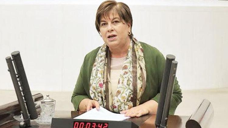 Fatura krizi:  Elif Doğan Türkmen istifa edecek mi