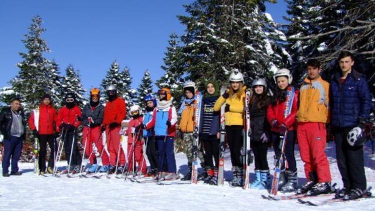 Ilgazlı kayakçılar Erzuruma hazırlanıyor