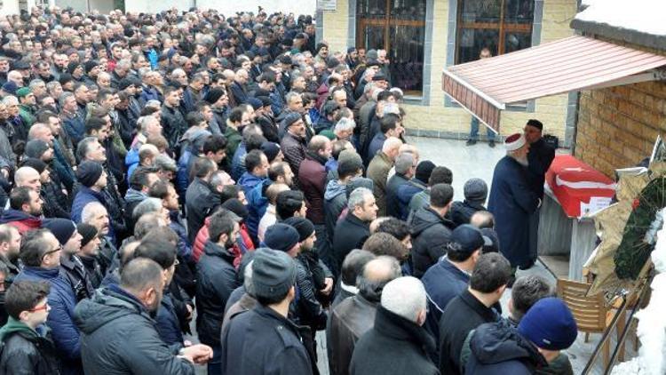 Trabzon’da intihar eden başkomiser toprağa verildi