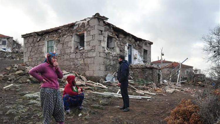 Çanakkalede 5.5 büyüklüğünde korkutan deprem.. İşte ilk açıklama