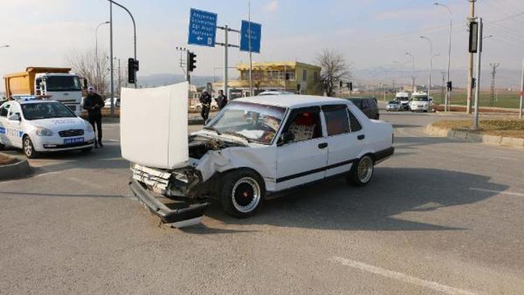 Adıyamanda kaza: 1 yaralı