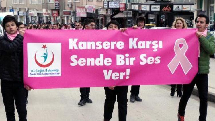 Kansere karşı yürüdüler