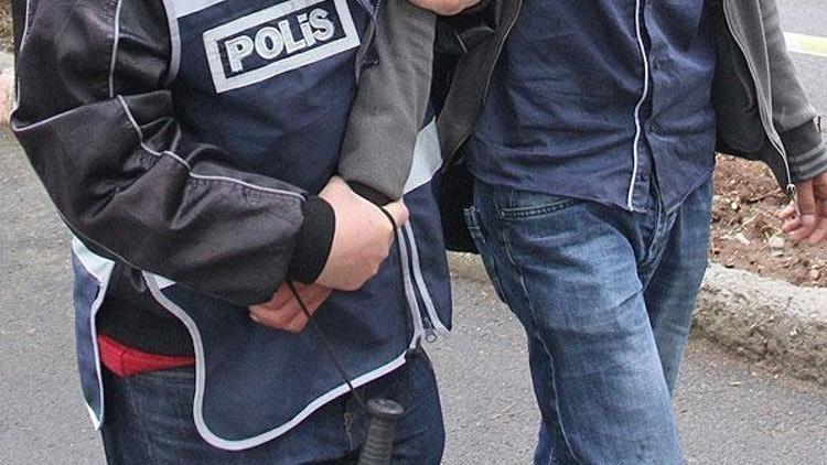 İzmirde terör propagandasına 9 gözaltı