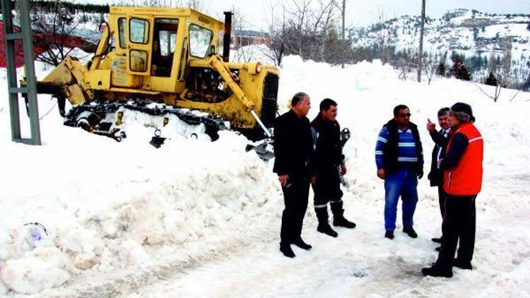 Limon depolarına giden yollar açıldı