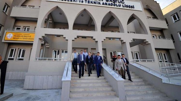 Osmaniyeye 3 yılda 26 okul