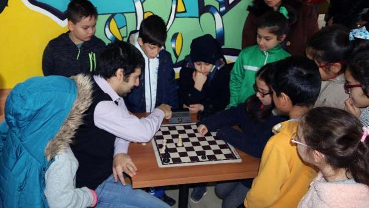 Satranç Turnuvasında Dragan Solak sürprizi