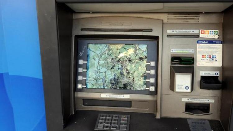 Gaziantepte banka şubeleri ve ATMlere sadırı