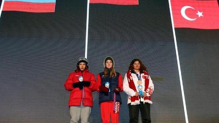Avrupa Gençlik Olimpik Kış Festivalinde ilk ödüller verildi