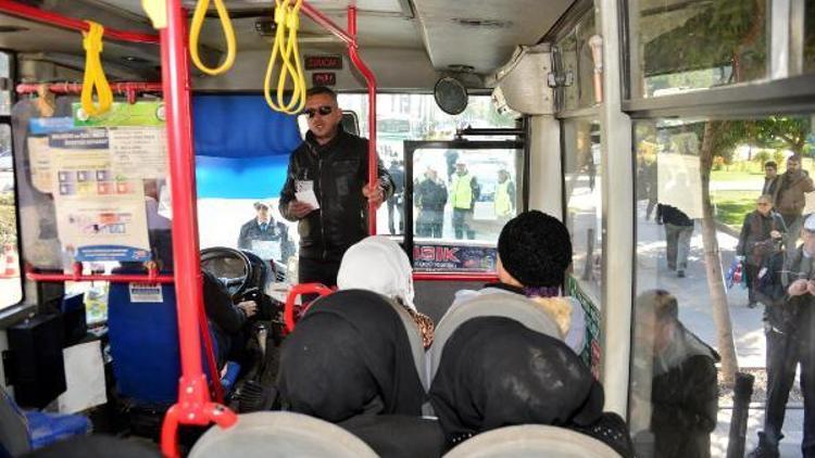 Halk otobüsleri sivil trafik polisleriyle denetlendi
