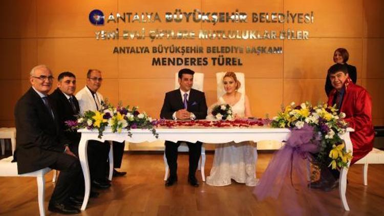 Büyükşehirdeki ilk nikah Sevgililer Gününde