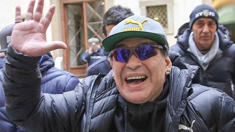 Diego Armando Maradonaya otelde baskın