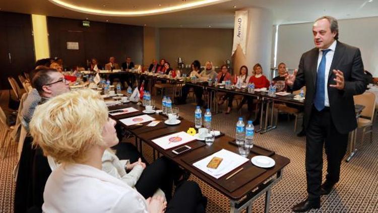 İş dünyası temsilcileri Antalyada buluştu
