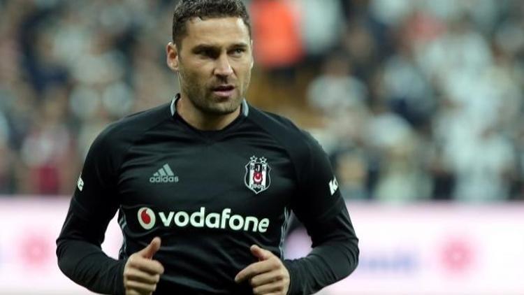 Beşiktaşta Tosic sol bek Eyvah