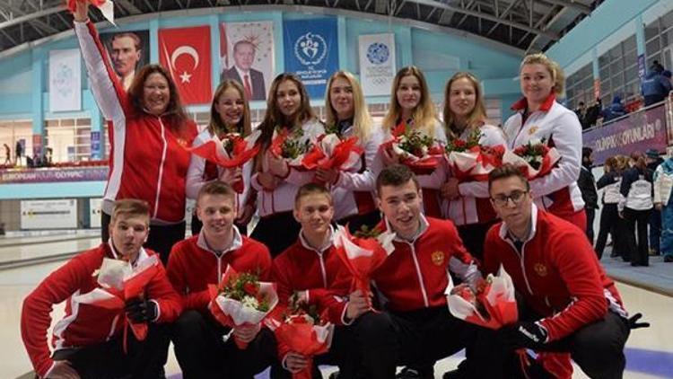 Curlingde altınlar Ruslara gitti