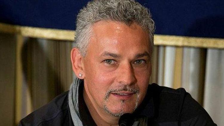 Baggio 50. yaşını depremzedelerle kutladı