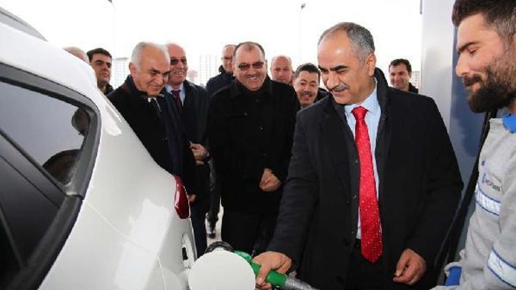 Sivas Belediyesi yeni akaryakıt istasyonu açtı