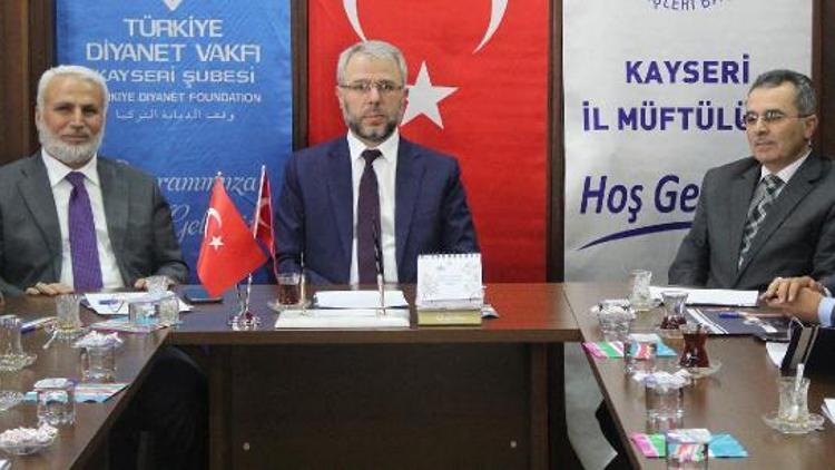 Müftü Güven acente temsilcileriyle toplantı yaptı