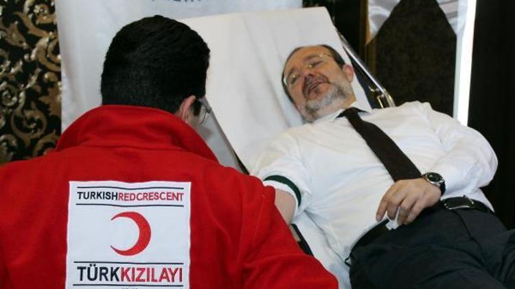 Mehmet Görmez: Kan bağışı candan cana en büyük sadaka