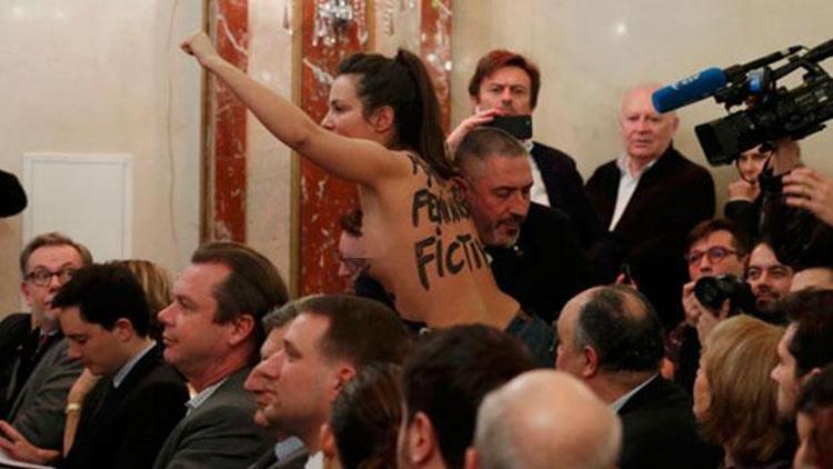 Le Penin toplantısında FEMEN krizi