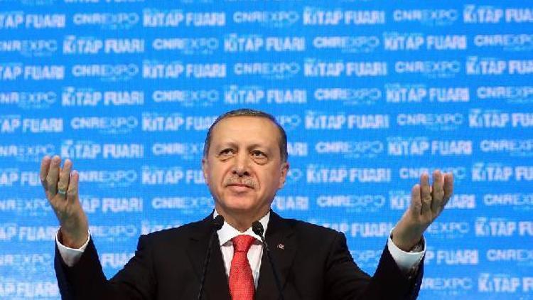fotoğraf// Cumhurbaşkanı Erdoğan CNR Kitap Fuarında (yeniden)