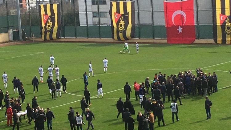 İstanbulspor-Erzurumspor maçı öncesi olay