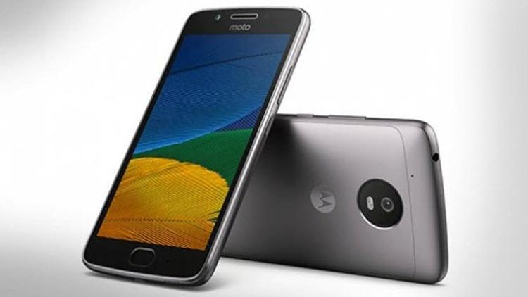 Moto G5 ve Moto G5 Plus geliyor