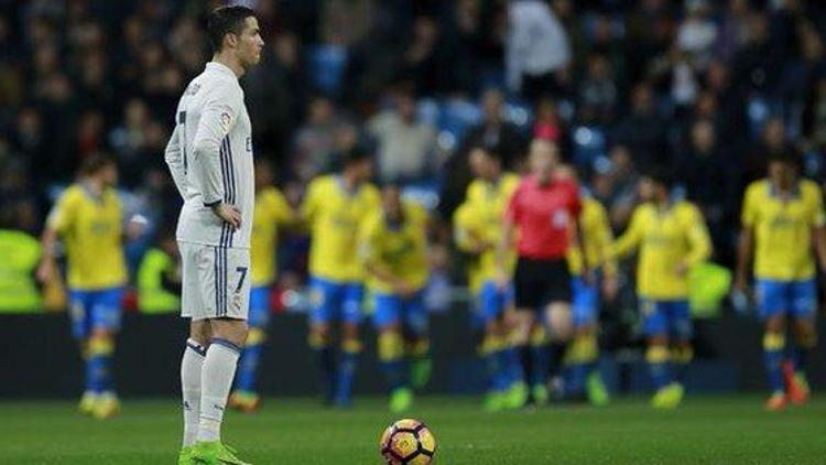 Real Madrid 16 hafta sonra liderlik koltuğundan indi