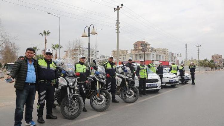 Mersinde toplu taşımada sivil trafik polisi dönemi