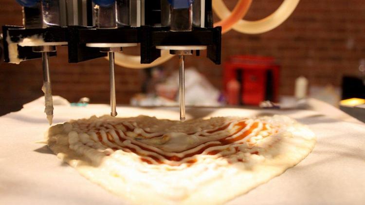 6 dakikada pizza yapan 3D yazıcı