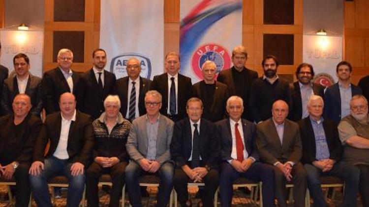 Antalyadaki toplantıda Avrupada tek tip antrenör sözleşmesi konuşuldu