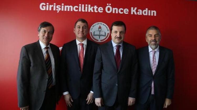 Girişimcilikte Önce Kadın Projesi, yeni eğitim dönemine başladı