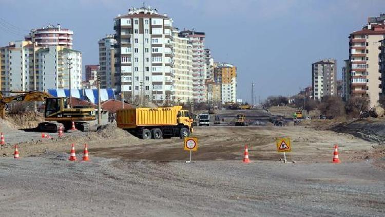 Şehit Taha Carım Bulvarında 2nci etap çalışma başladı