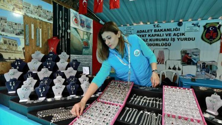 Cezaevleri sergisi Antalyada açıldı