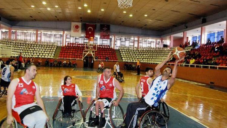 Engelli basketbolcular Karabüke hazırlanıyor