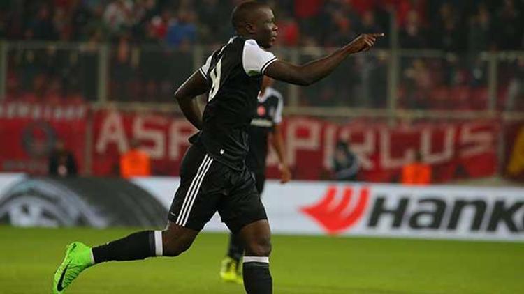 Aboubakar UEFAnın en iyi 11inde