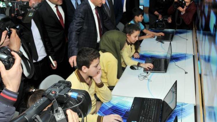 Rize’de ilk kodlama eğitim laboratuarı açıldı