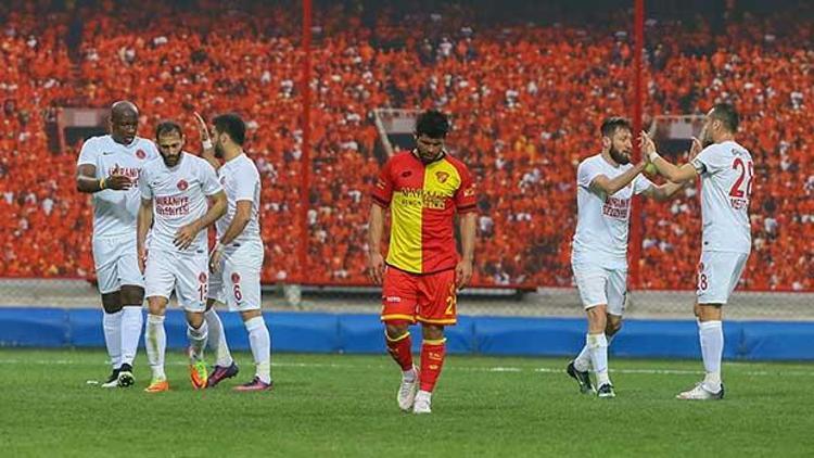 Göztepe: 0 - Ümraniyespor: 1