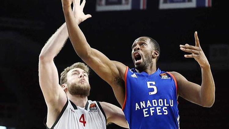 Anadolu Efes: 68 - Brose Bamberg: 87