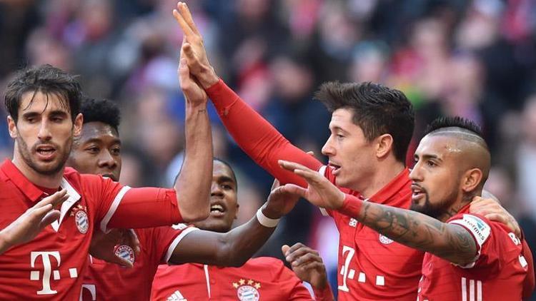 Bayern Münihten zirvede 10 puan fark