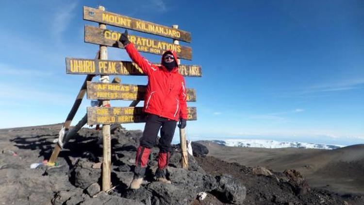 55lik dağcı Kilimanjaroda zirve yaptı