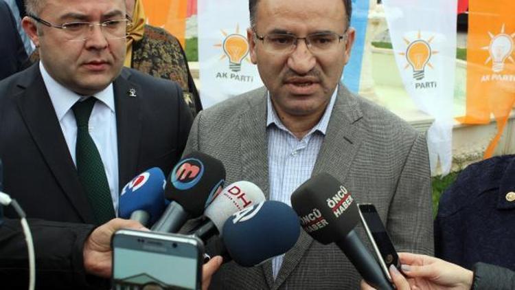 Bozdağ: Hollandanın nazizm ve faşizmi dirilttiğini görüyoruz