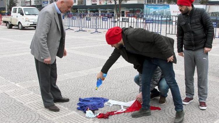 Samsun’da Hollanda bayrağı yakıldı