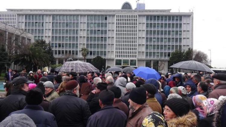 Sarıyer’deki mahallelerden siyaset üstü protesto: Tapu istiyoruz