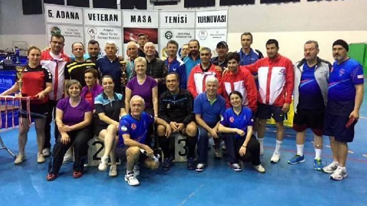 Adana veteranlar masa tenisi sona erdi