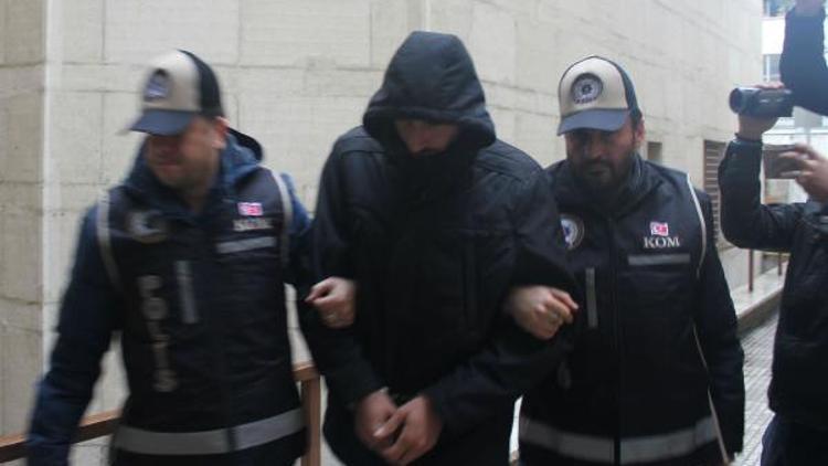 Bursada FETÖden 3 infaz koruma memuru tutuklandı