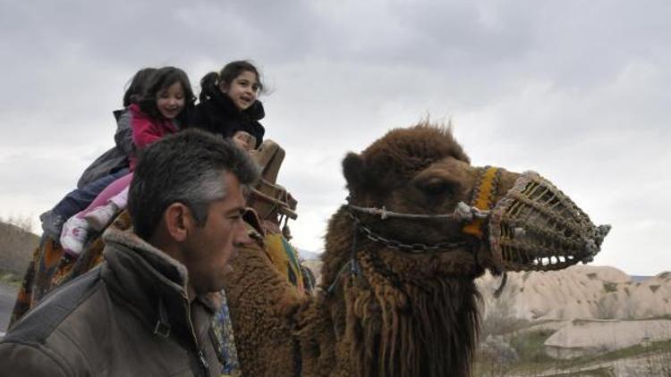 Soğuk hava, Kapadokyadaki develeri de üşüttü