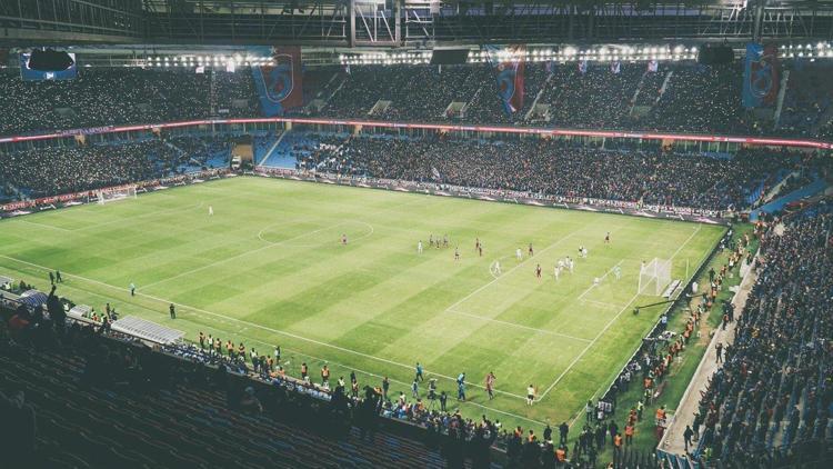 Trabzonda kapalı gişe futbol şöleni