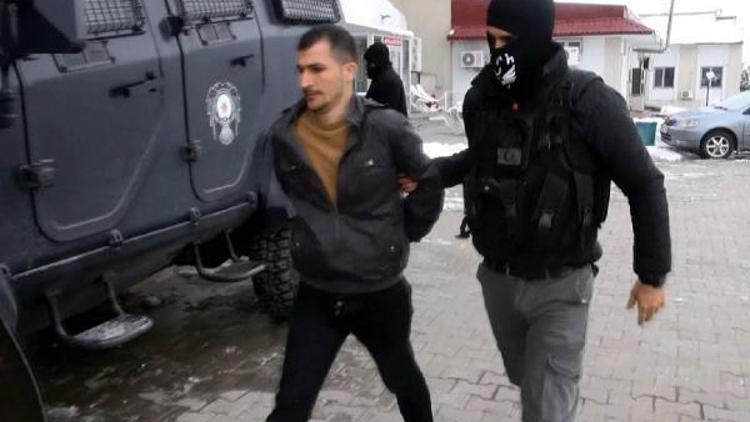 Bitlis’te PKK/KCK operasyonu: 12 gözaltı